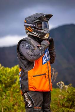 Offroad Underground — Costa Rica enduro ride gallery, photos by Simon Cudby — photo 5