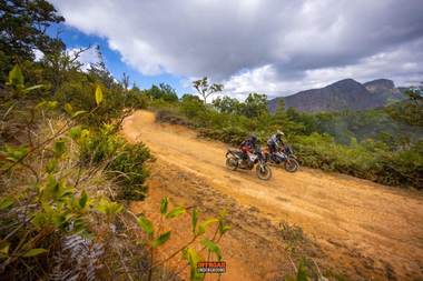 Offroad Underground — Costa Rica enduro ride gallery, photos by Simon Cudby — photo 7