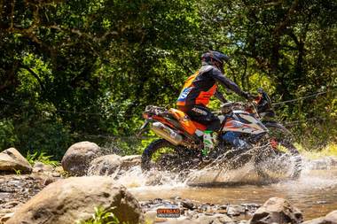 Offroad Underground — Costa Rica enduro ride gallery, photos by Simon Cudby — photo 15
