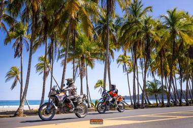 Offroad Underground — Costa Rica enduro ride gallery, photos by Simon Cudby — photo 22