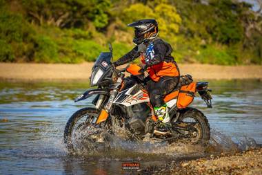 Offroad Underground — Costa Rica enduro ride gallery, photos by Simon Cudby — photo 28