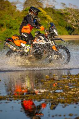 Offroad Underground — Costa Rica enduro ride gallery, photos by Simon Cudby — photo 35